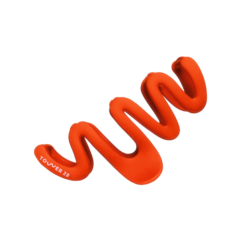 The ‘W’ Claw Clip Y1